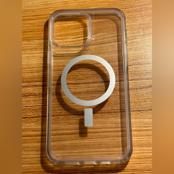 iPhone 13 Pro Max OtterBox Symmetry Series with MagSafe - Picture 1 of 3